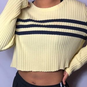Long sleeve stripped crop top